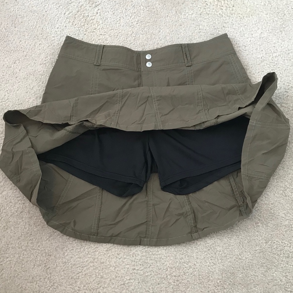 Khaki skort Sahalie 14